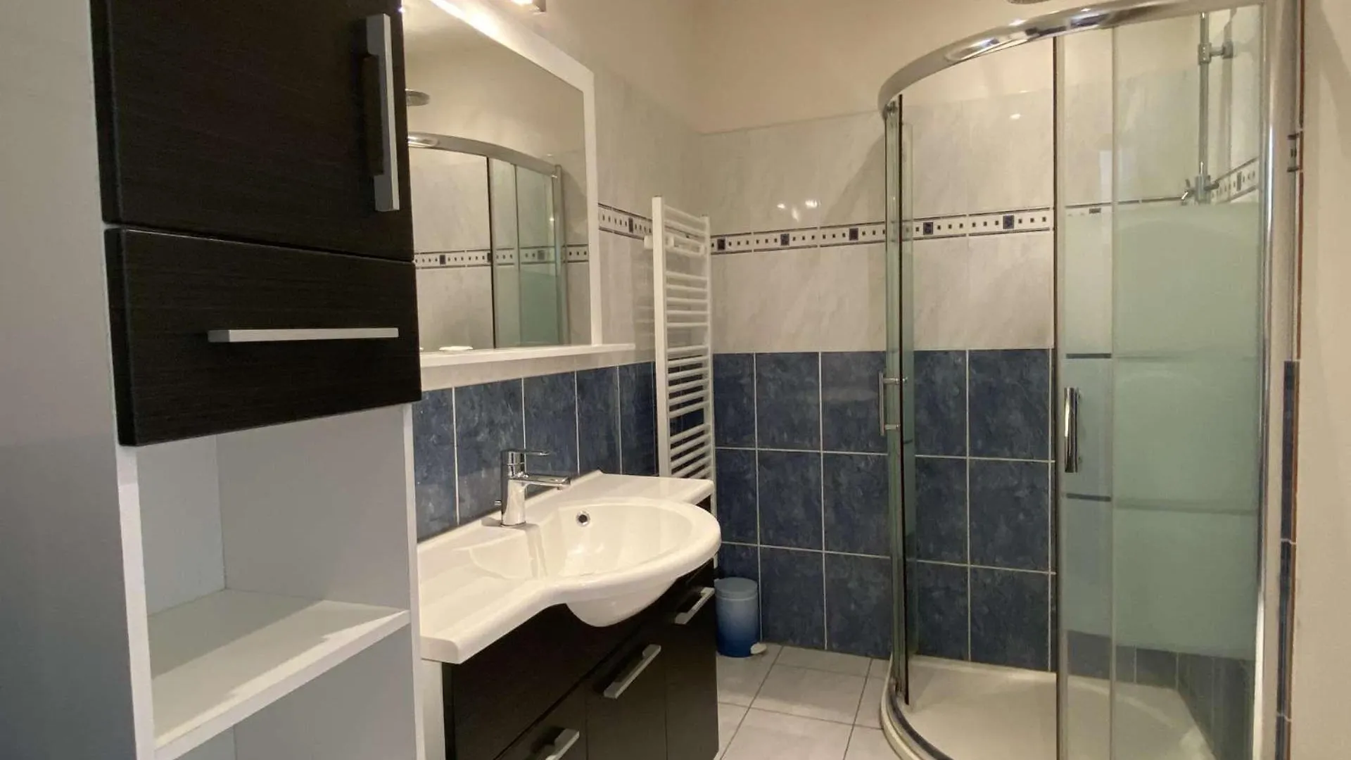 Villa Ref 007 Maison Vue Mer Trois Chambres Sept Personnes Avec Jardin Kermor Arzon
